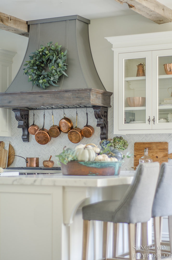 New Fall Farmhouse Kitchen Decor - MY 100 YEAR OLD HOME