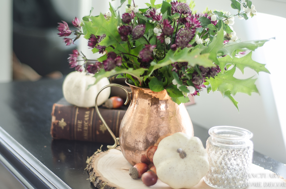 5 Minute Fall Decorating - Easy Vignettes