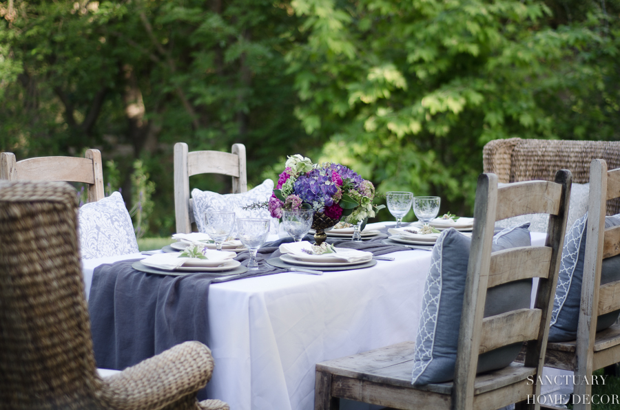 Linen Tablecloths