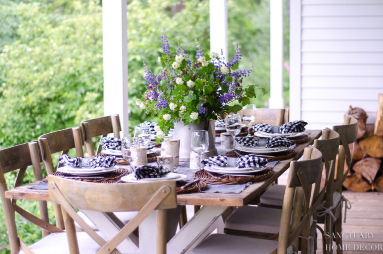 Tips for Creating a Casual Outdoor Summer Table