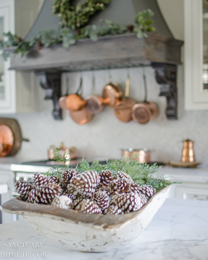 Festive Christmas Kitchen Decor Ideas and Inspiration