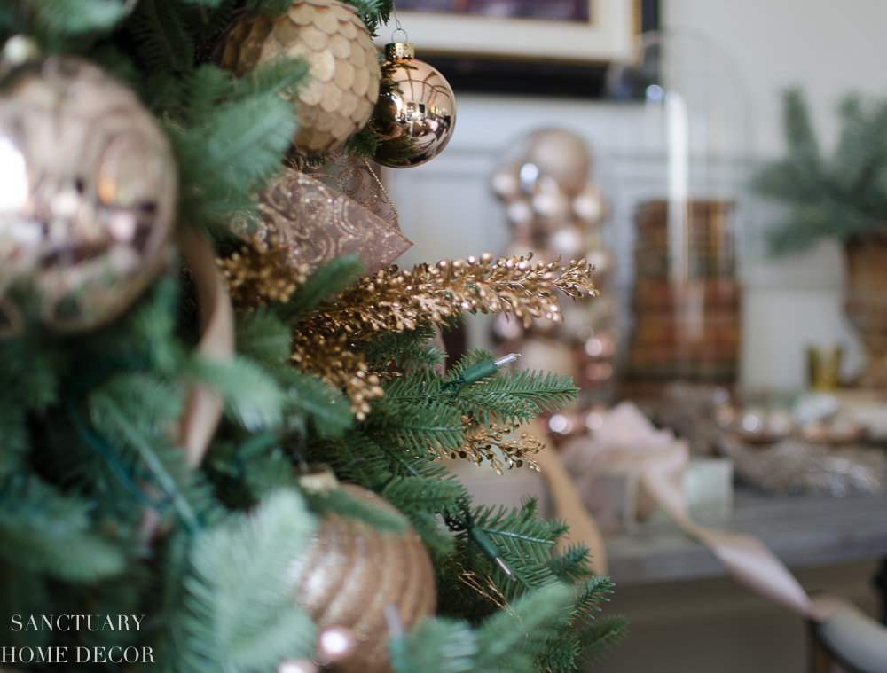 Elegant Christmas Decor in Blush, Rose Gold, and Copper