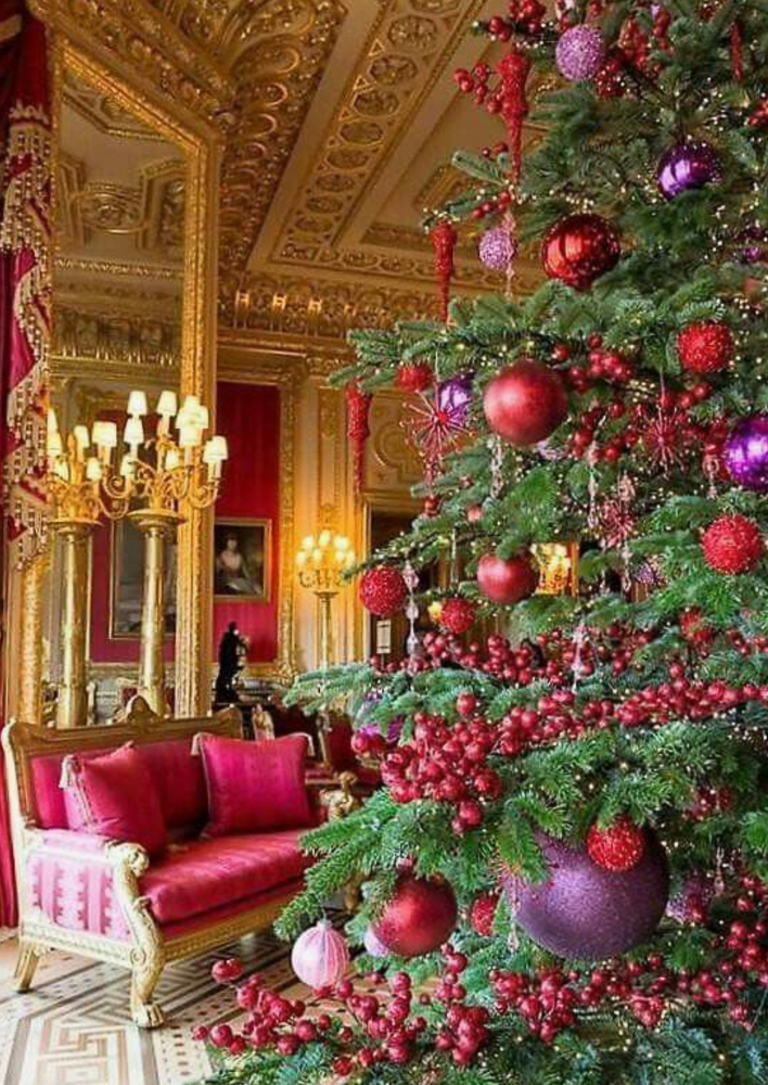 16 Inspiring Christmas Tree Decorating Ideas Sanctuary Home Decor - Purple And Gold Christmas Decoration Ideas