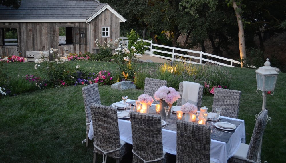 5 TIPS FOR CREATING AN EXTRAORDINARY OUTDOOR PARTY