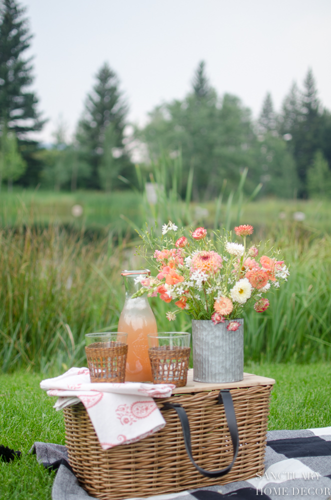 The Ultimate Picnic Guide - Sanctuary Home Decor