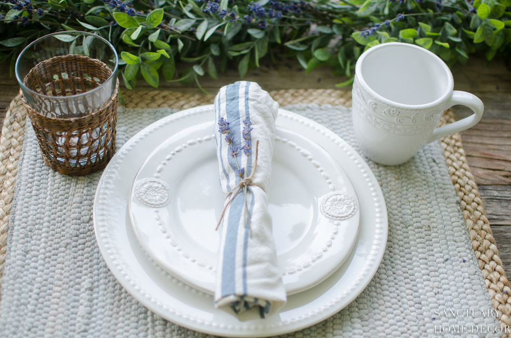 An Easy Sunday Brunch Table Setting - Sanctuary Home Decor