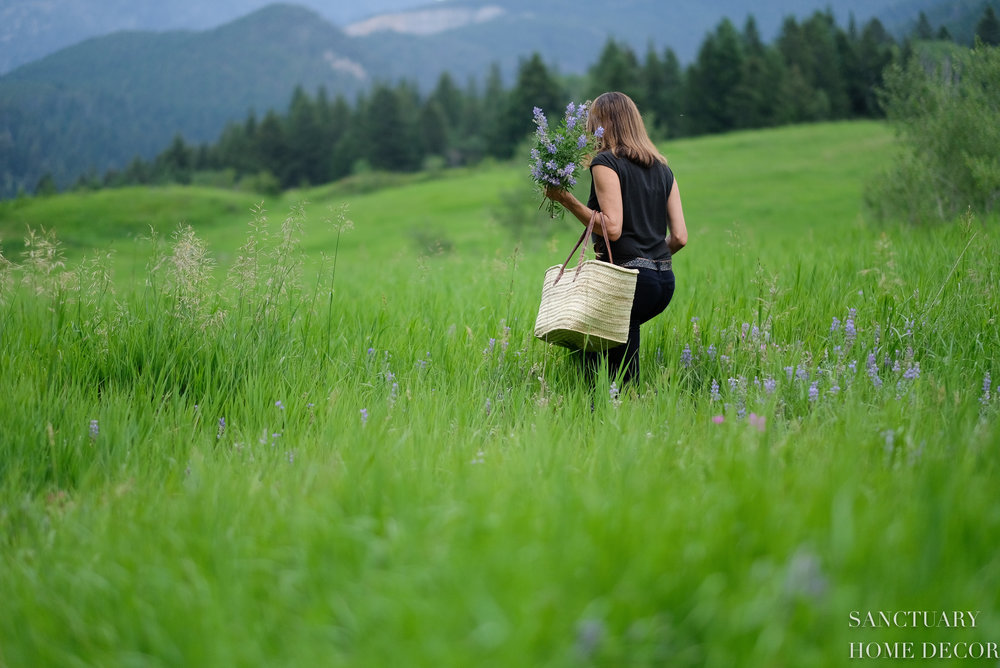 How to Make a Wildflower Centerpiece - Sanctuary Home Decor