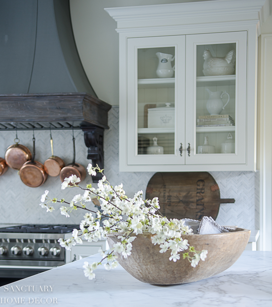 Beautiful Ways To Style A Dough Bowl For Christmas - White Lilac Farmhouse