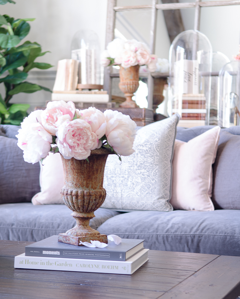 7 Tips For Making Faux flowers Look Real - StoneGable