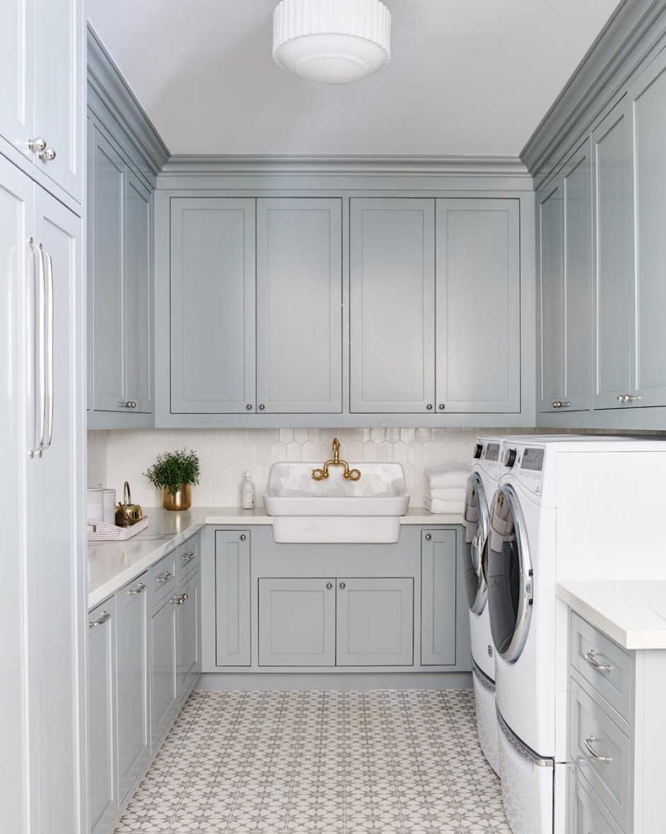 13 Beautiful Laundry Rooms - Decorating Ideas for Laundry Rooms