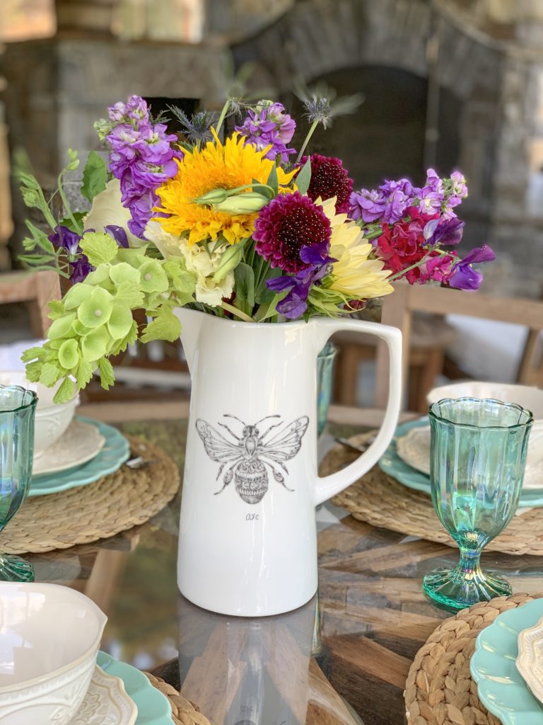 Bumble Bee Vase with Flowers