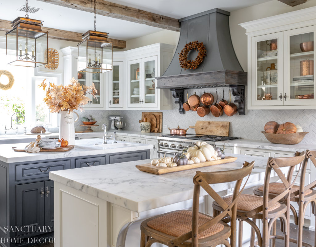 Farmhouse Kitchen Fall Decorating Ideas - Sanctuary Home Decor