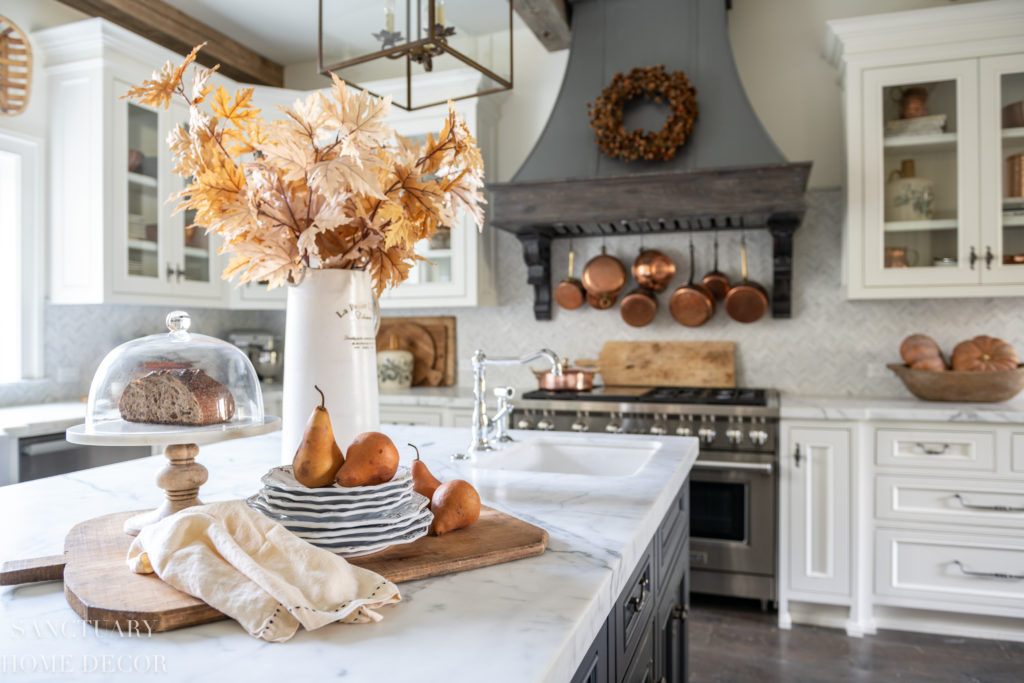 Farmhouse Kitchen Fall Decorating Ideas - Sanctuary Home Decor