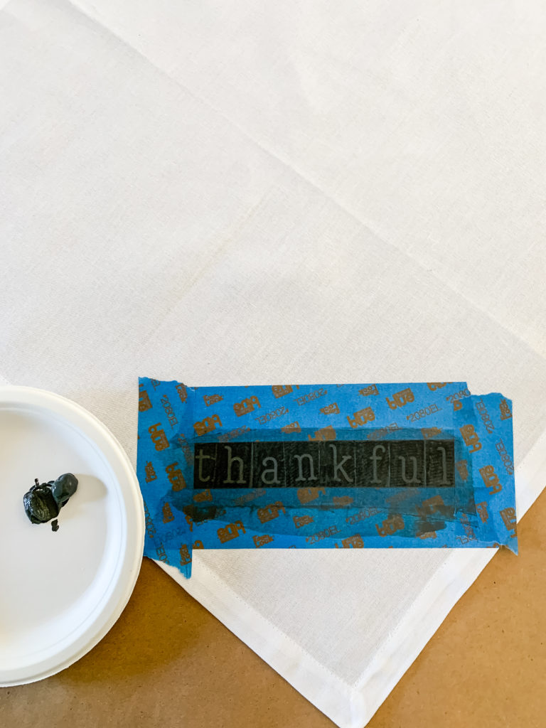 How to Stencil a Thanksgiving Napkin