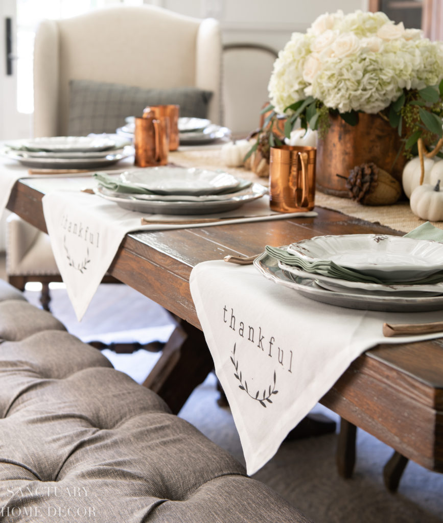 How To Stencil A Thanksgiving Napkin in 5 Minutes - Sanctuary Home Decor