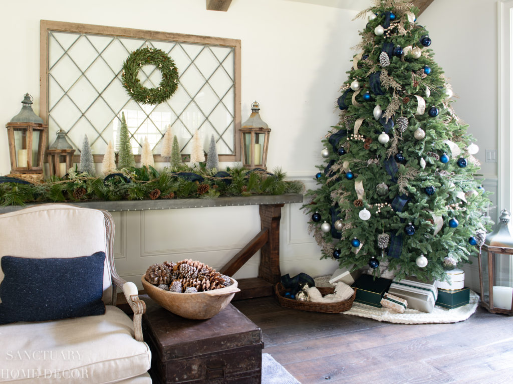 https://sanctuaryhomedecor.com/wp-content/uploads/2019/11/Christmas_Tree_with_Blue__Green_and_White-8-1024x766.jpg