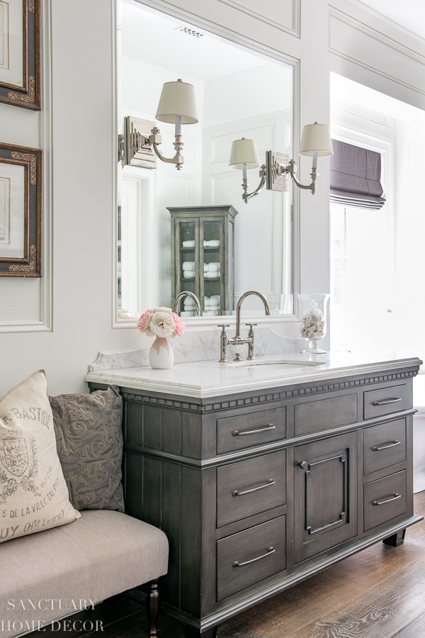 Gray And White Master Bathroom Design Ideas Sanctuary Home Decor - Bathroom With Gray Vanity Ideas
