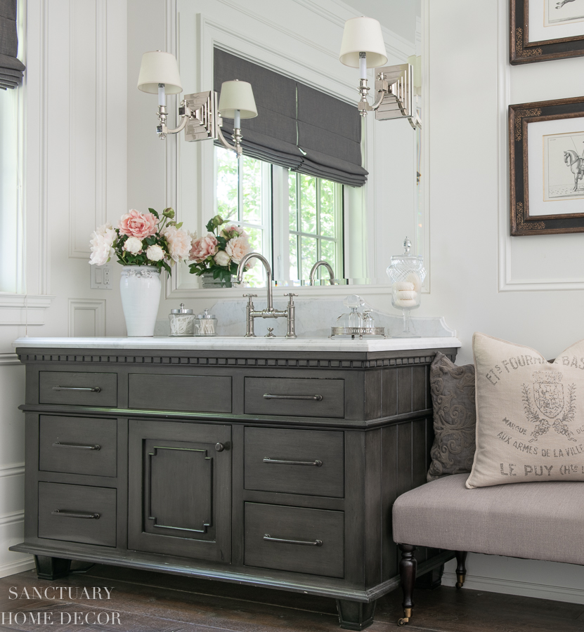 traditional bathroom vanities with white scheme