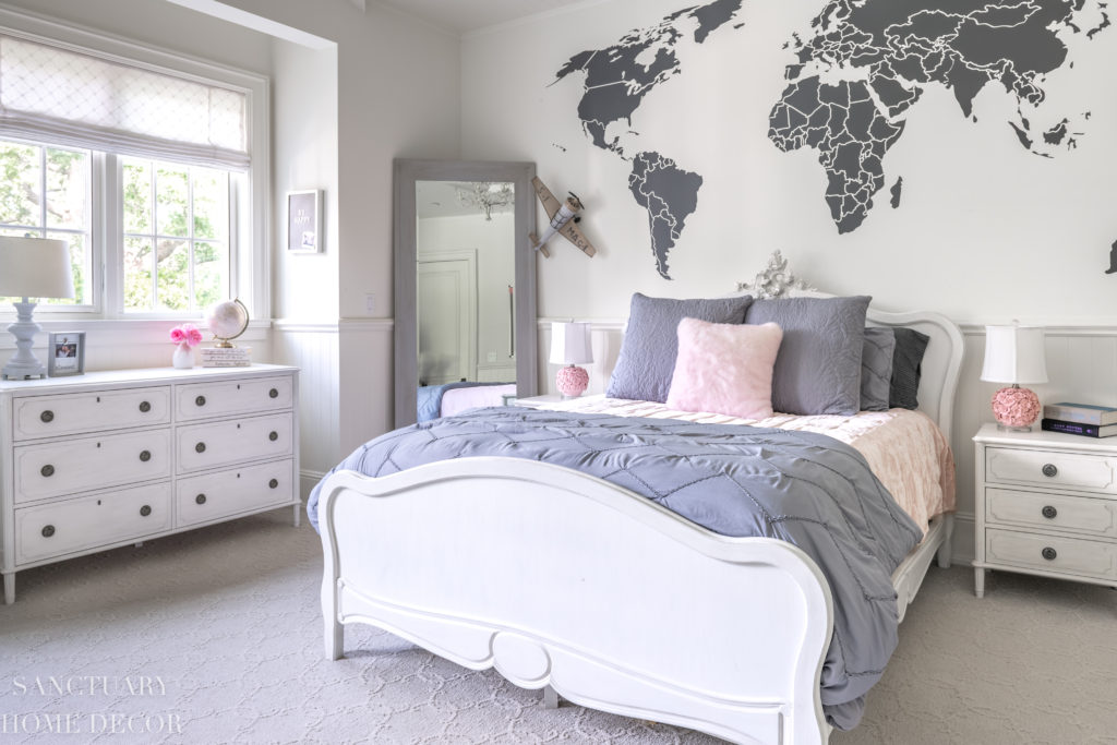 Pink and grey bedroom outlet ideas for little girl