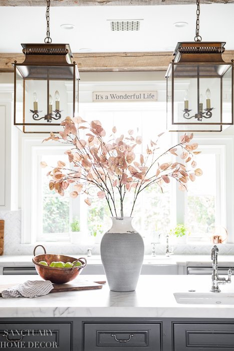 13 Fall Kitchen Decor Ideas to Bring Autumn Colors Inside