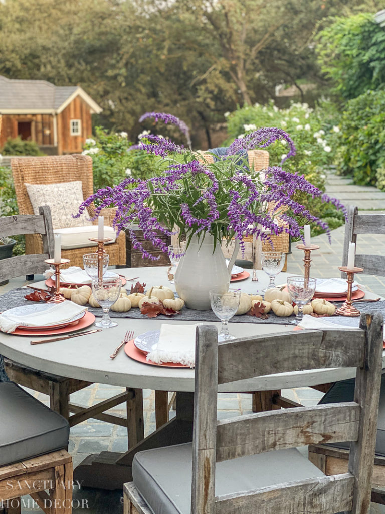 5 Steps to Set an Outdoor Thanksgiving Table - Sanctuary Home Decor