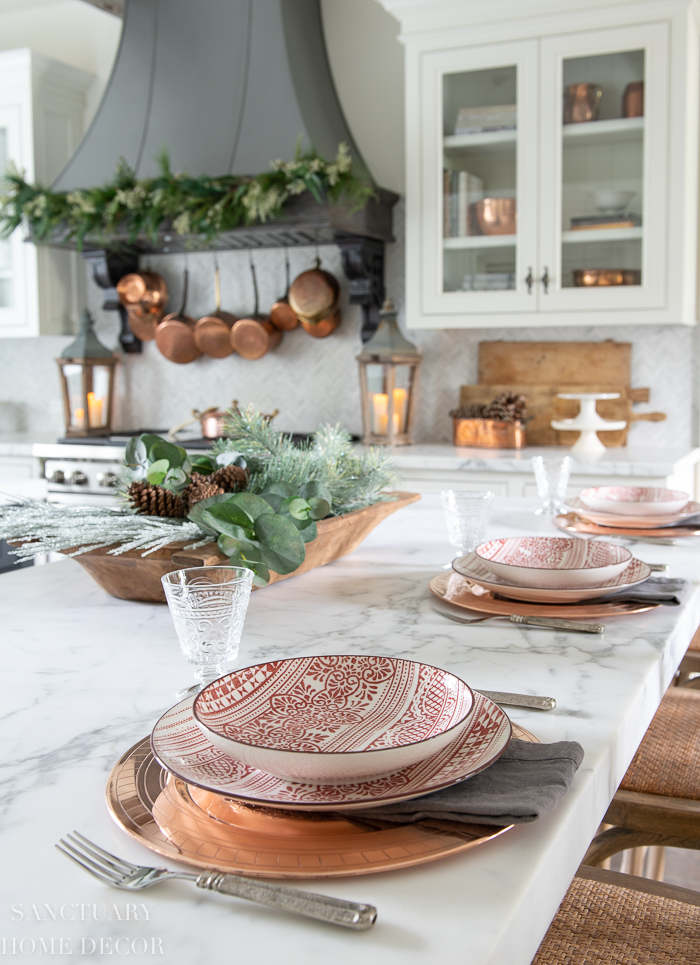 12 Kitchen Christmas Decor Ideas to Try This Season