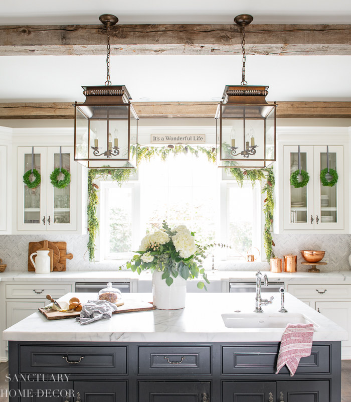 Farmhouse Kitchen Fall Decorating Ideas - Sanctuary Home Decor