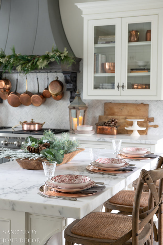 Christmas Kitchen Decor to Bring Holiday Joy to Your Home - Farmhousehub