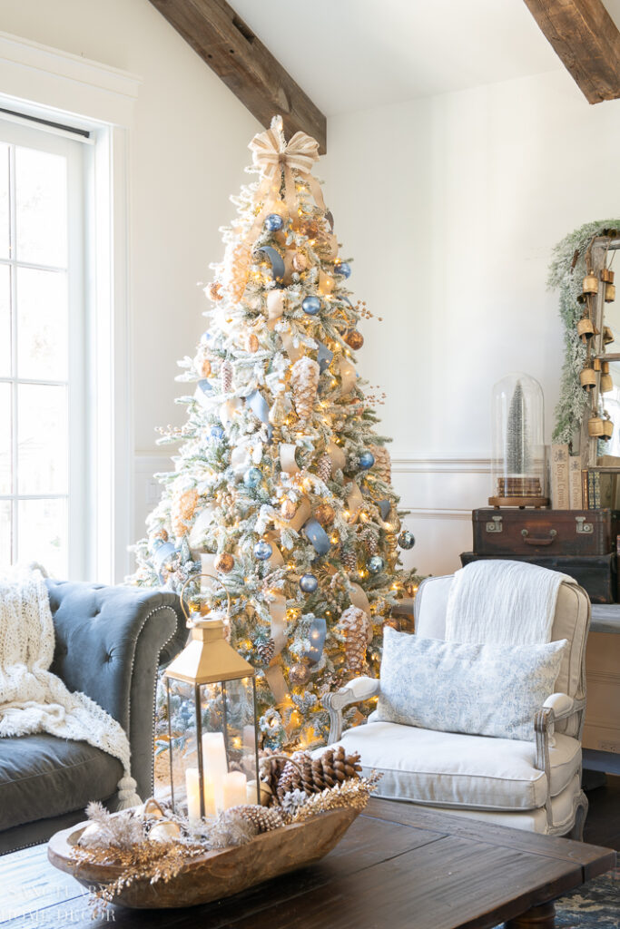 How to Decorate With Gold and Blue for Christmas - Sanctuary Home Decor