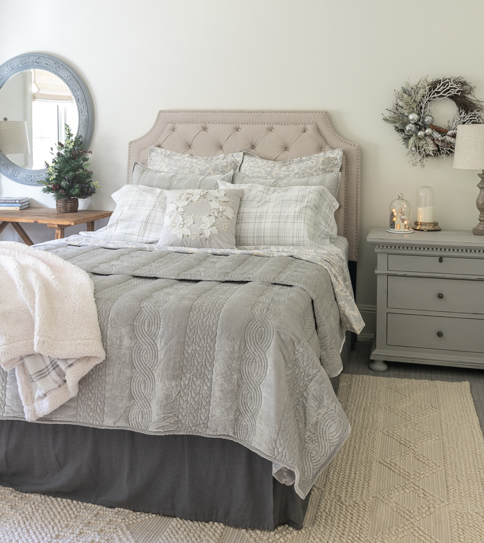 Guest Room Bedding: Tips for Creating a Beautiful, Cozy Bed For