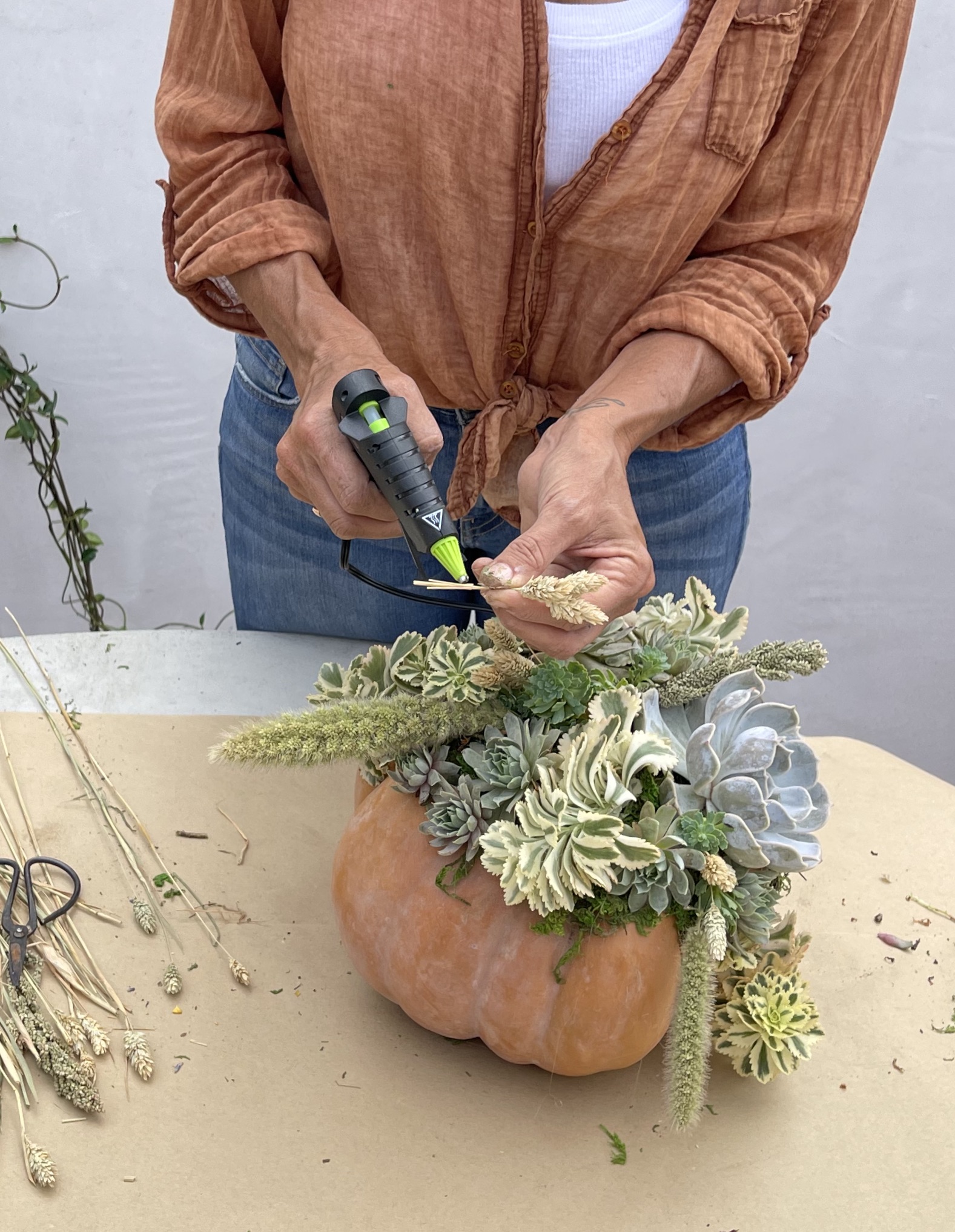 Easy Succulent Pumpkin Centerpiece Tutorial